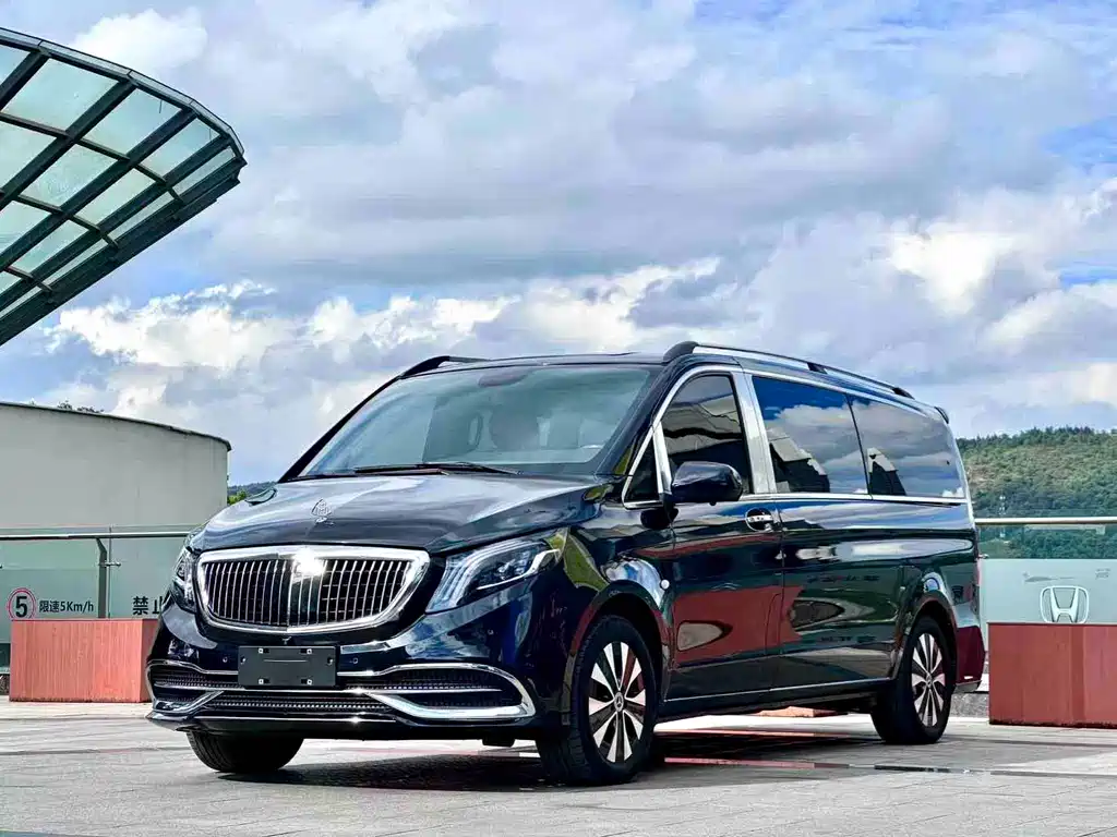 Mercedes-Benz Vito 2023 — фото 1