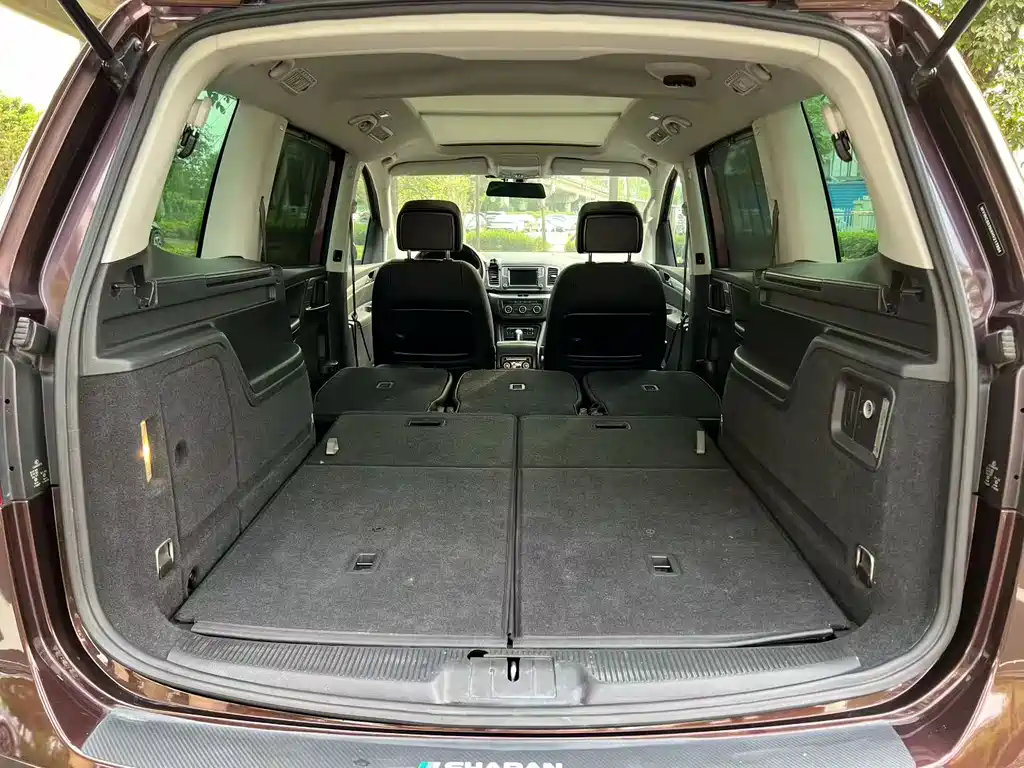 Volkswagen Sharan 2017 — фото 8