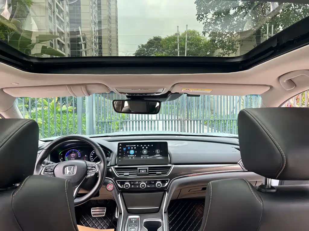 Honda Accord 2023 — фото 13