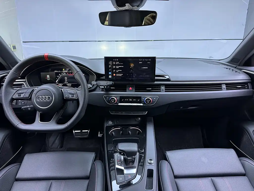 Audi A4L 2025