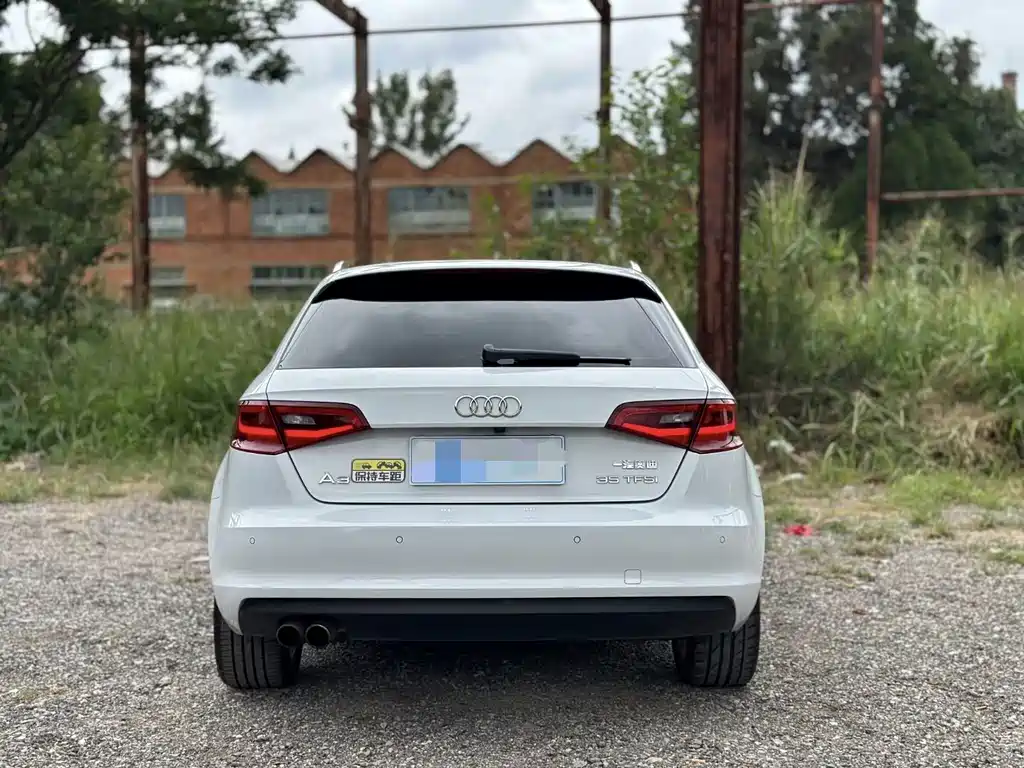Audi A3 2016 — фото 8
