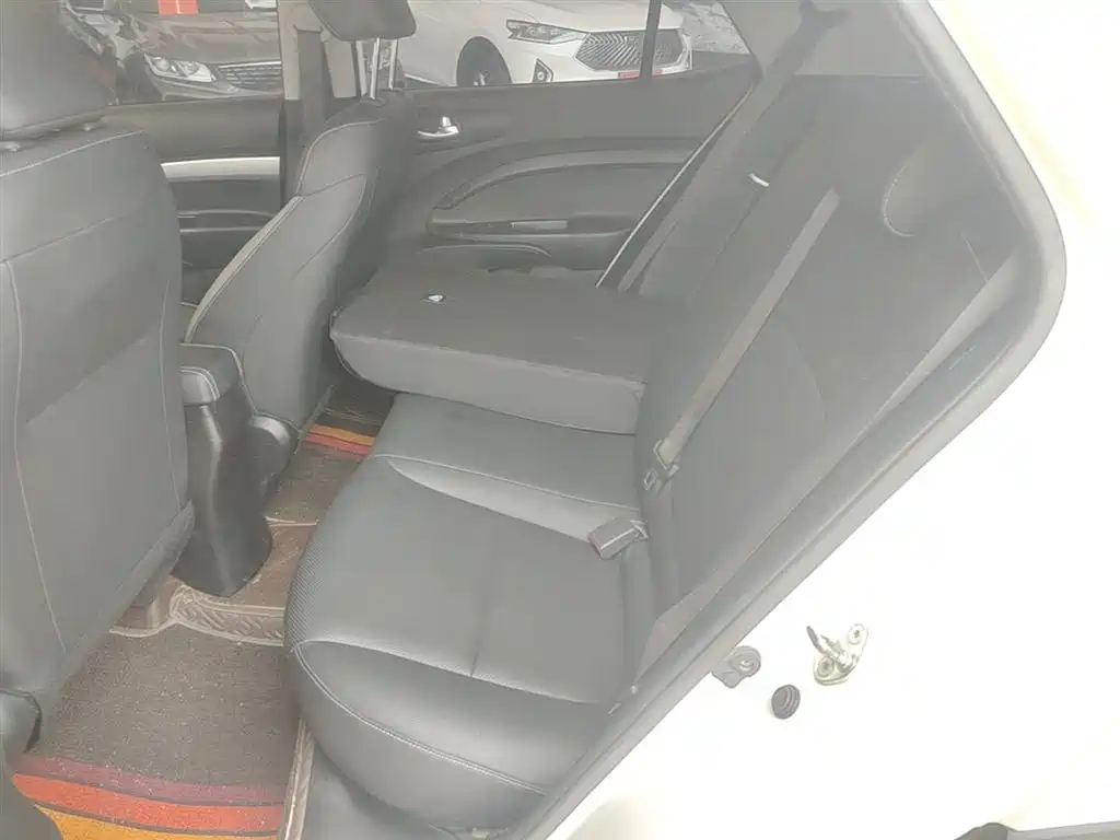 Kia KX1 2021 — фото 17