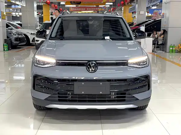 Volkswagen Tharu 2025