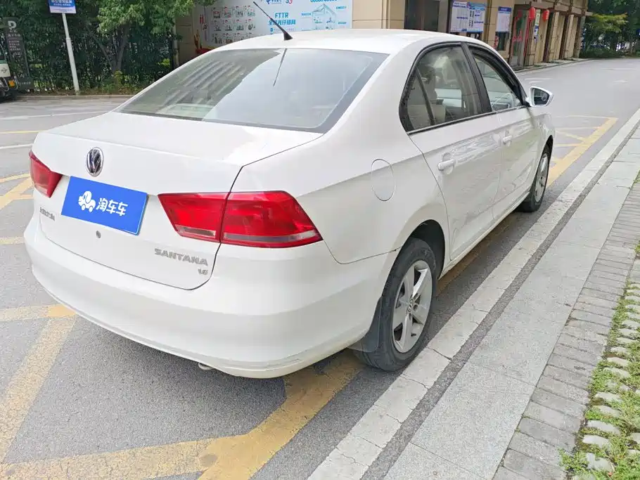 Volkswagen Santana 2013