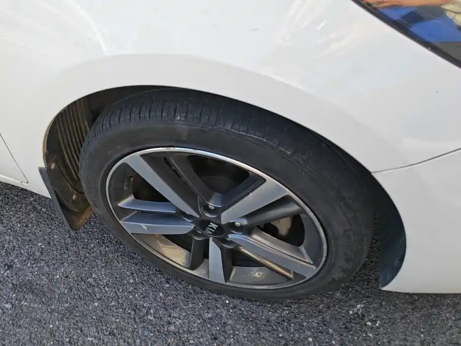Kia K3 2017