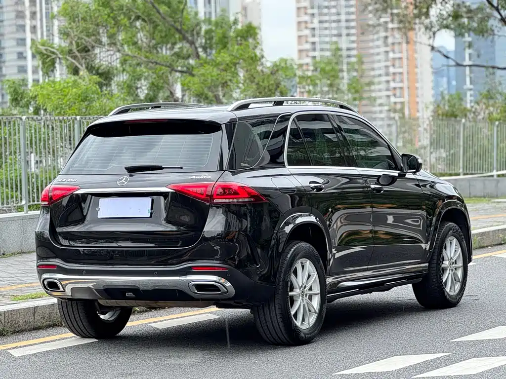 Mercedes-Benz GLE 2021 — фото 3