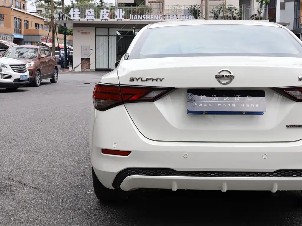 Nissan Sylphy 2020 — фото 22