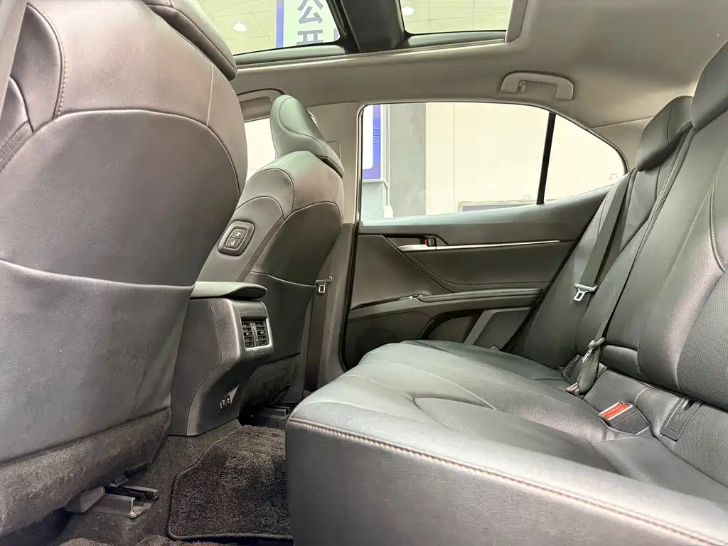 Toyota Camry 2022