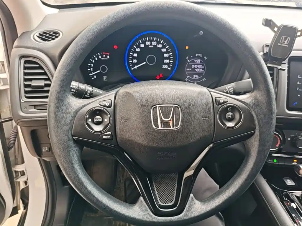 Honda Vezel 2021 — фото 11