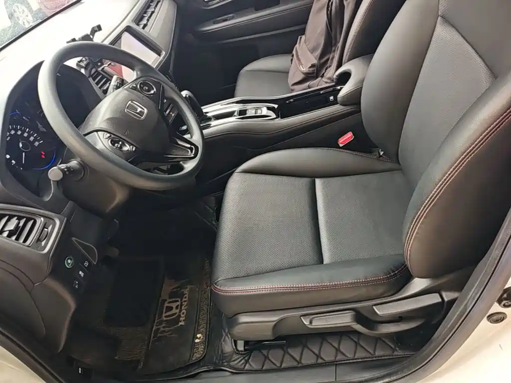 Honda Vezel 2021 — фото 15