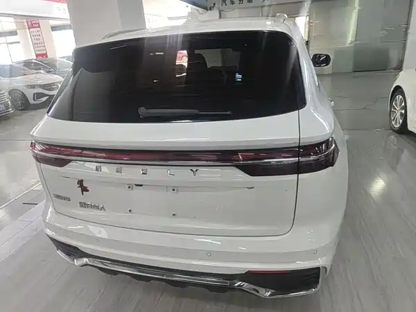Geely Xingyue L 2022