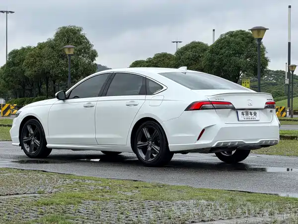 Honda Inspire 2023