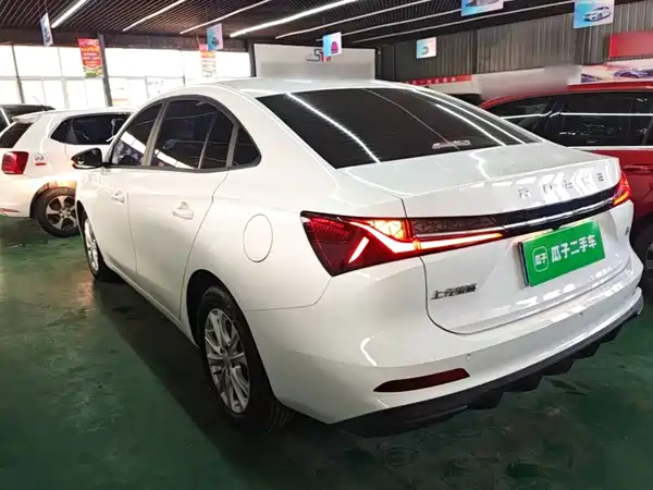 Roewe i5 2025