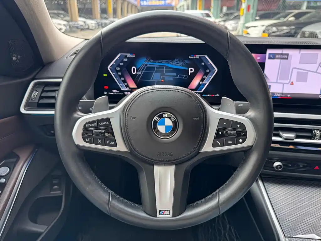 BMW 3 Series 2023 — фото 11