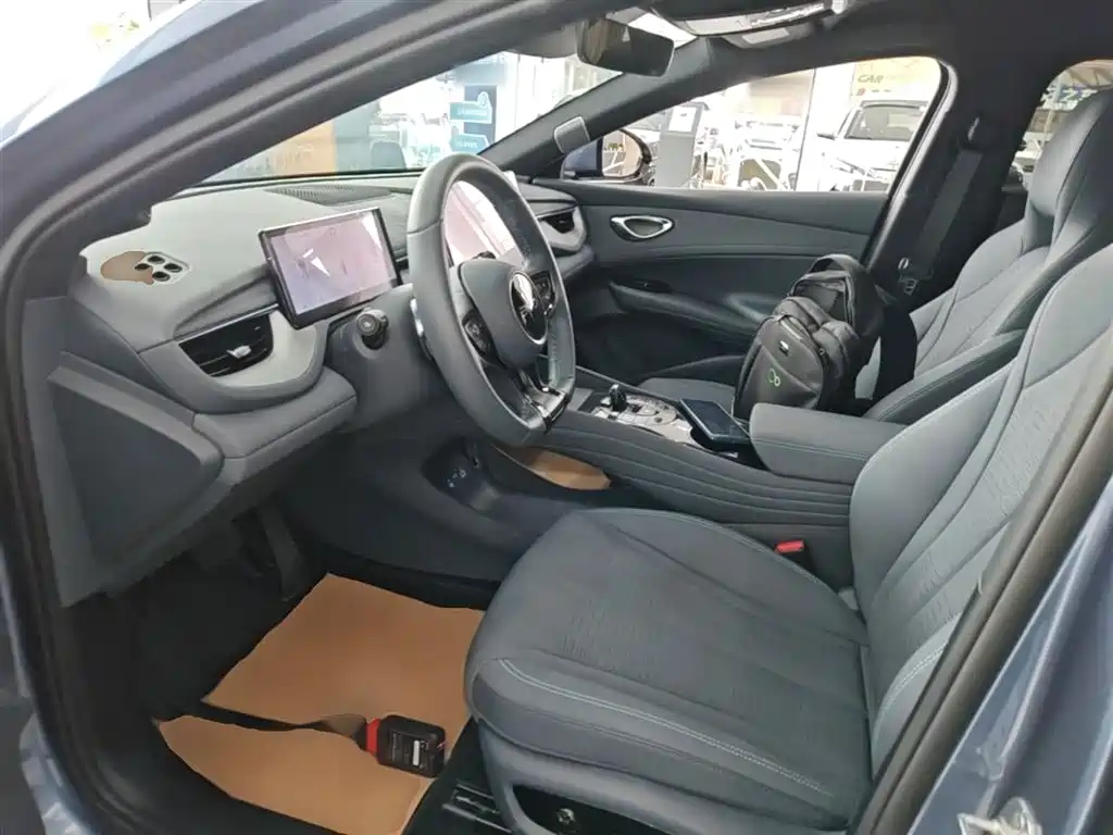 BYD Seal 06GT 2025 — фото 15