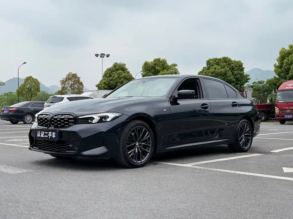 BMW 3 Series 2023