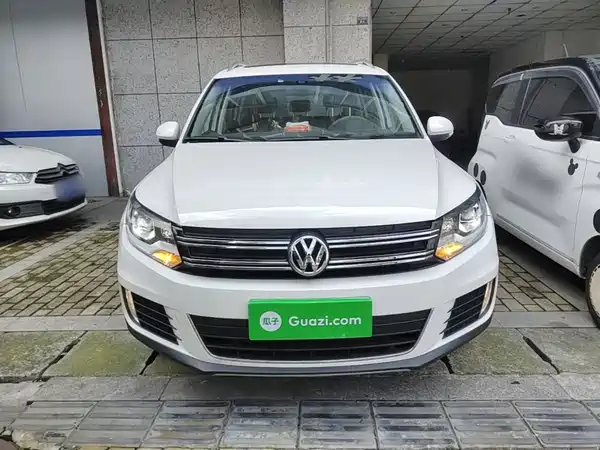 Volkswagen Tiguan 2015