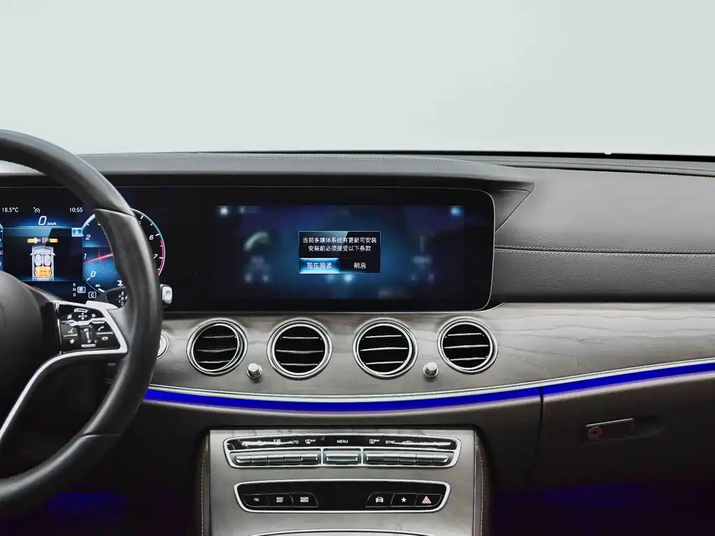 Mercedes-Benz E-Class 2022 — фото 28