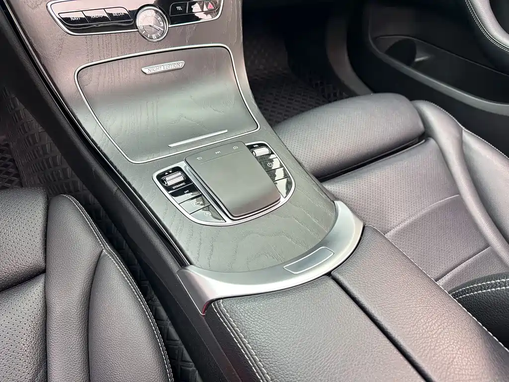 Mercedes-Benz C-Class 2021 — фото 10