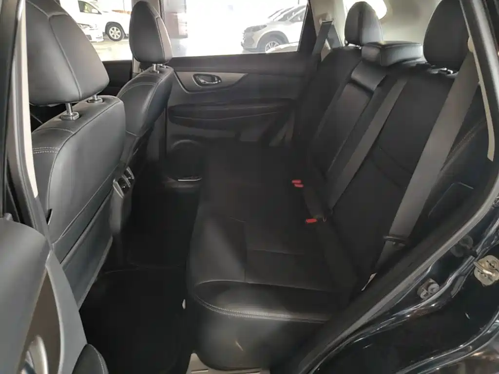 Nissan X-Trail 2015 — фото 17