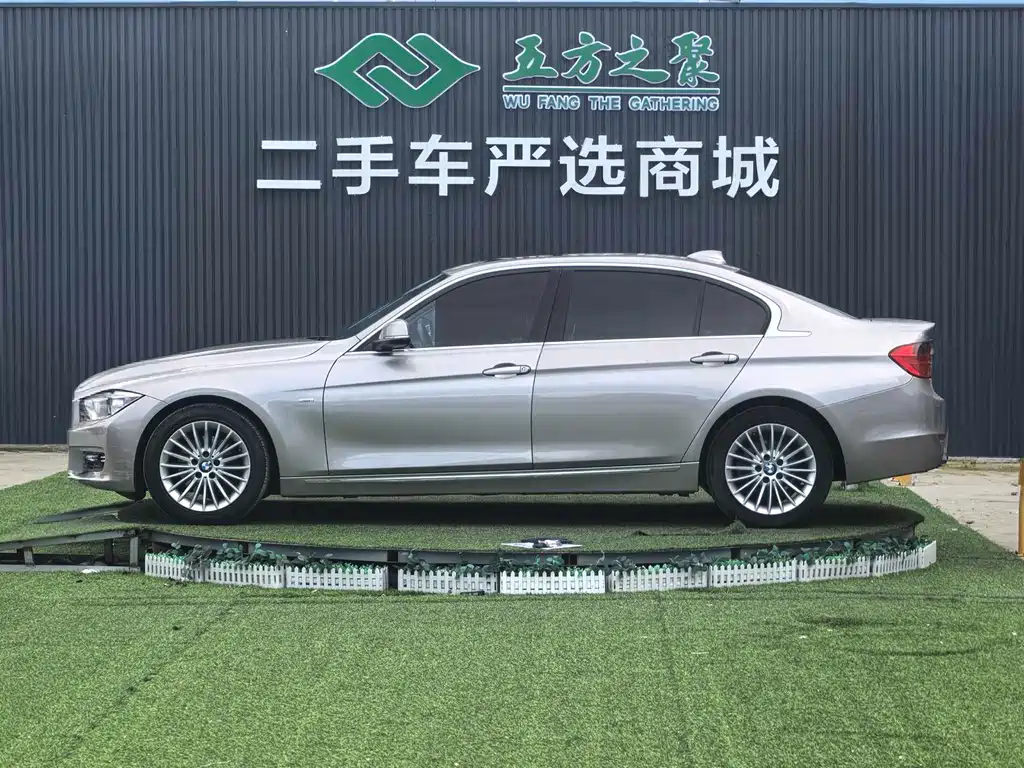 BMW 3 Series 2014 — фото 17