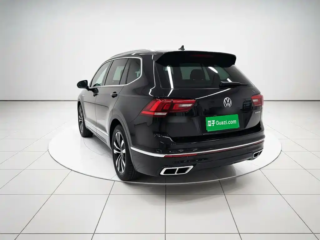 Volkswagen Tiguan L 2025 — фото 4