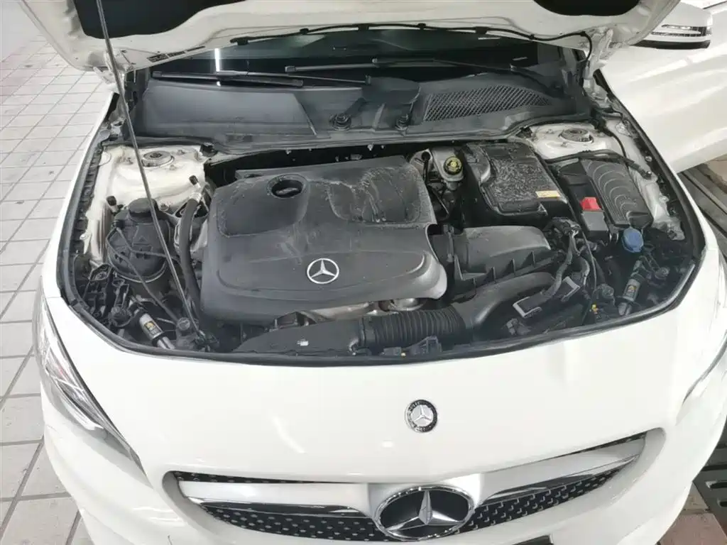Mercedes-Benz CLA 2015 — фото 20