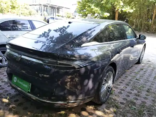 Buick Zhijing L7 2025