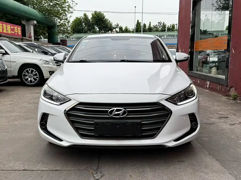 Hyundai Celesta 2016 — фото 2