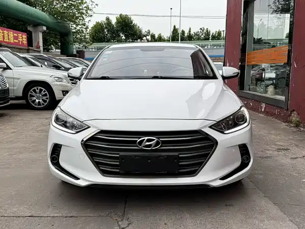 Hyundai Celesta 2016