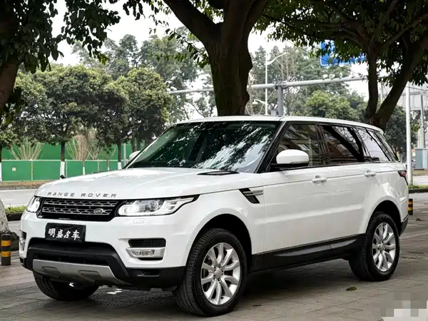 Land Rover Range Rover Sport 2015
