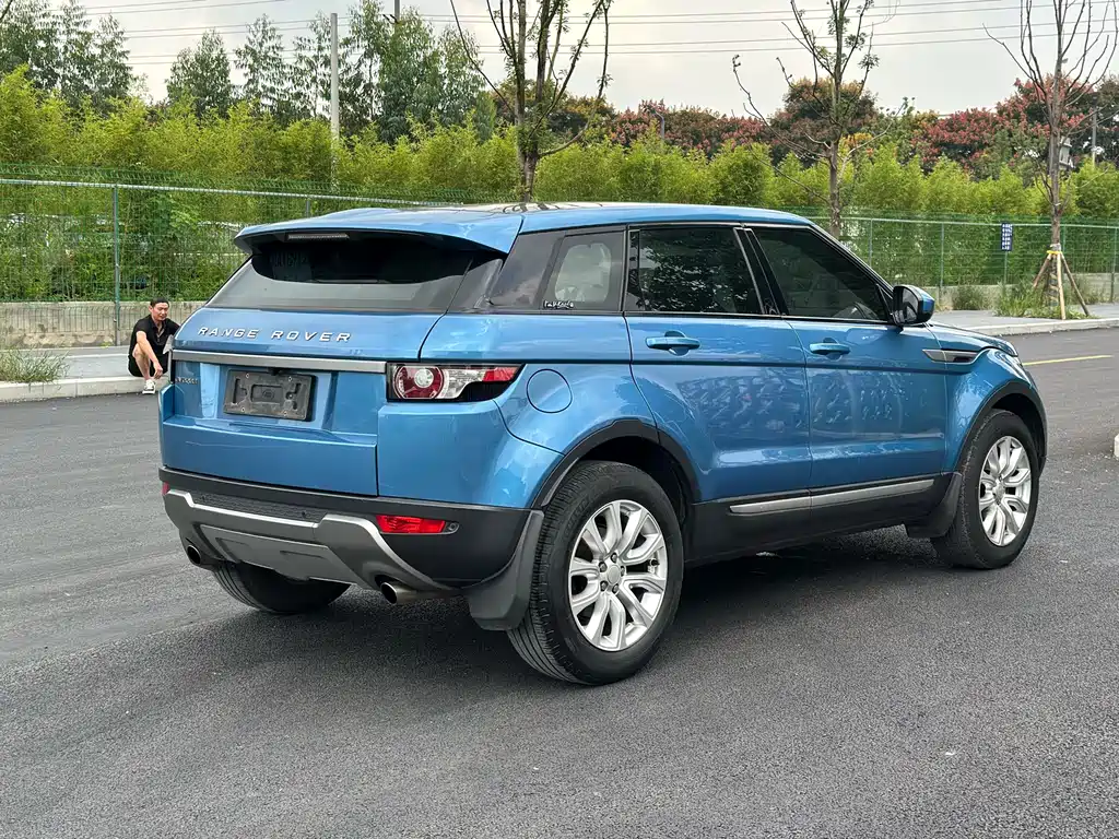 Land Rover Evoque 2015 — фото 5