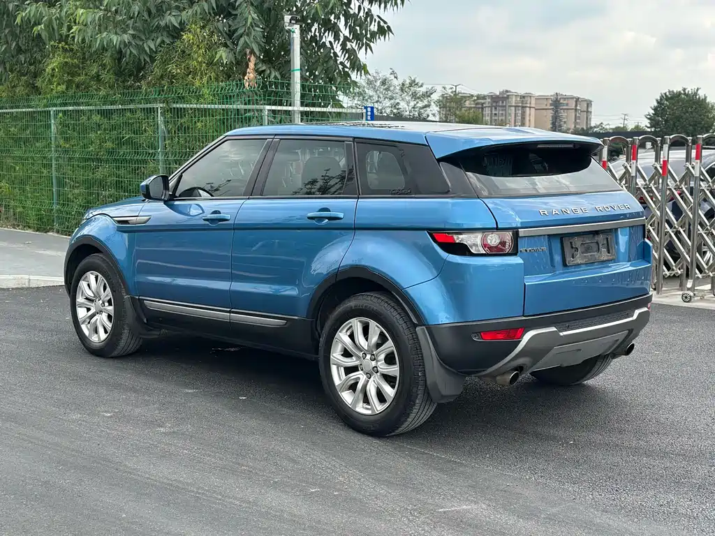 Land Rover Evoque 2015 — фото 7