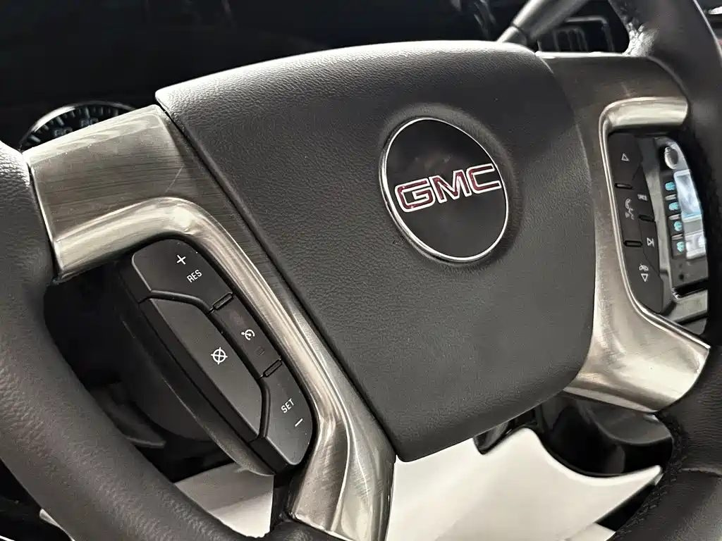 GMC Savana 2018 — фото 12