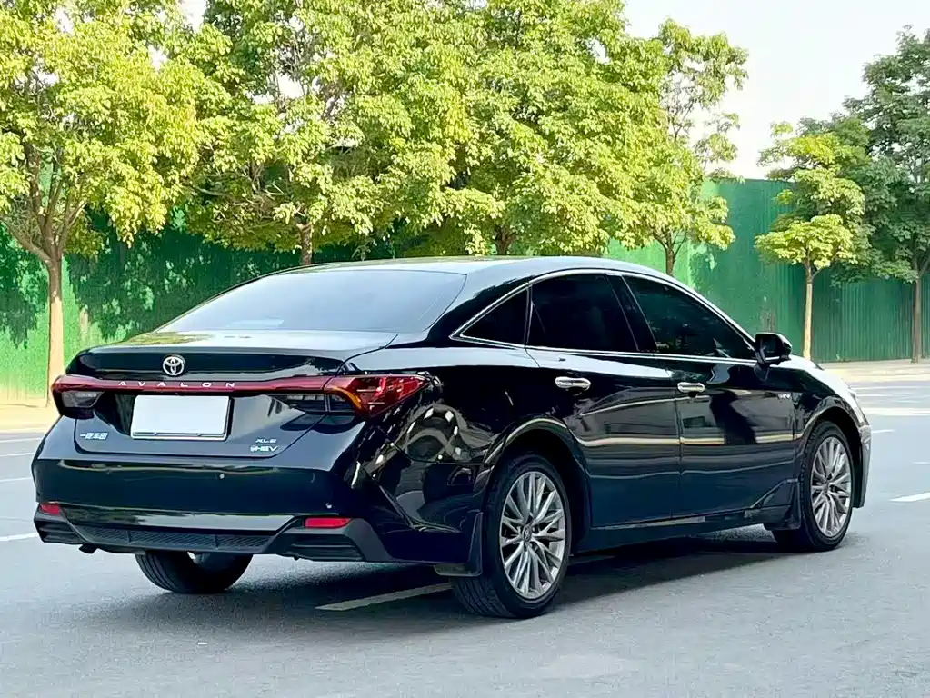 Toyota Avalon 2025 — фото 7