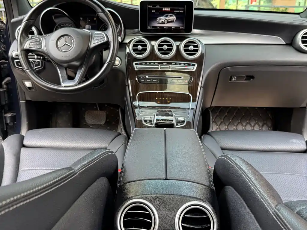 Mercedes-Benz GLC 2019 — фото 30
