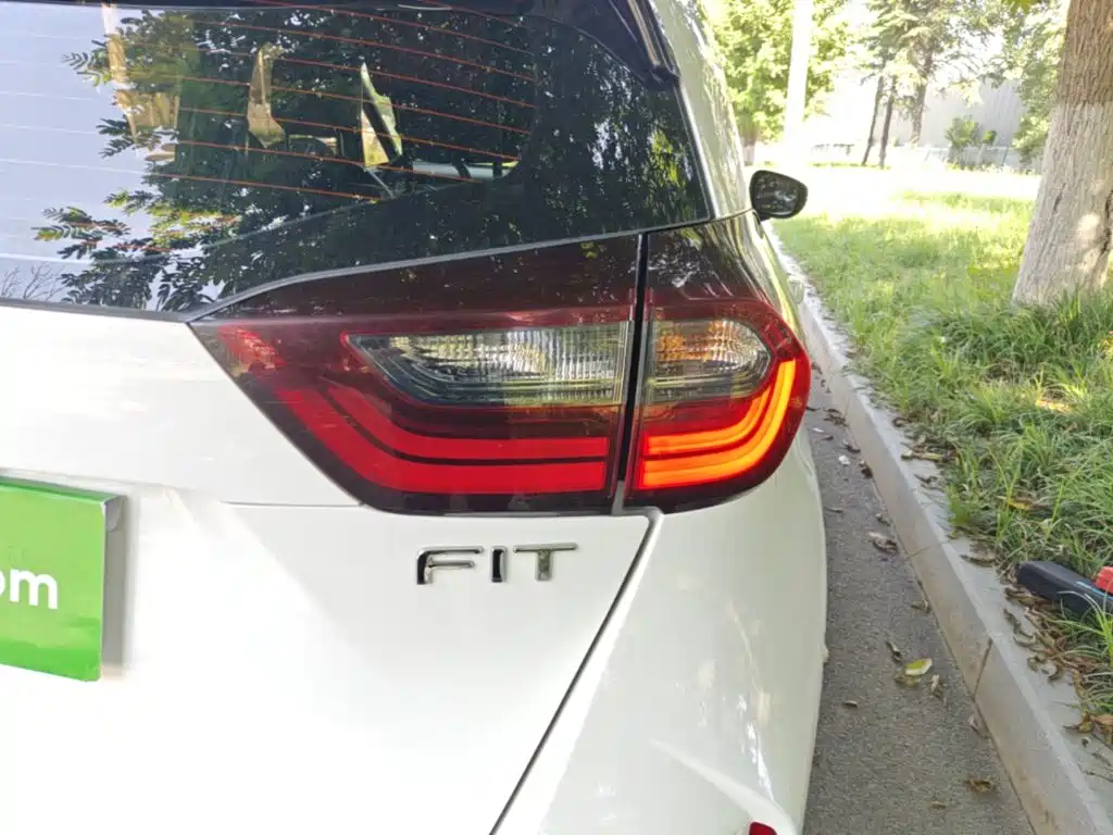 Honda Fit 2022 — фото 8