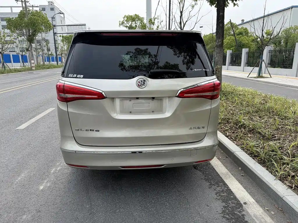 Buick GL8 2019