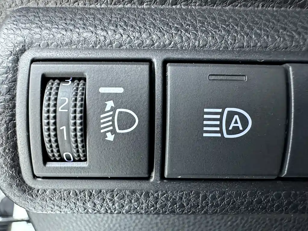 Toyota Levin 2023 — фото 16