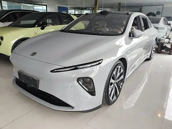 NIO ET7 2022