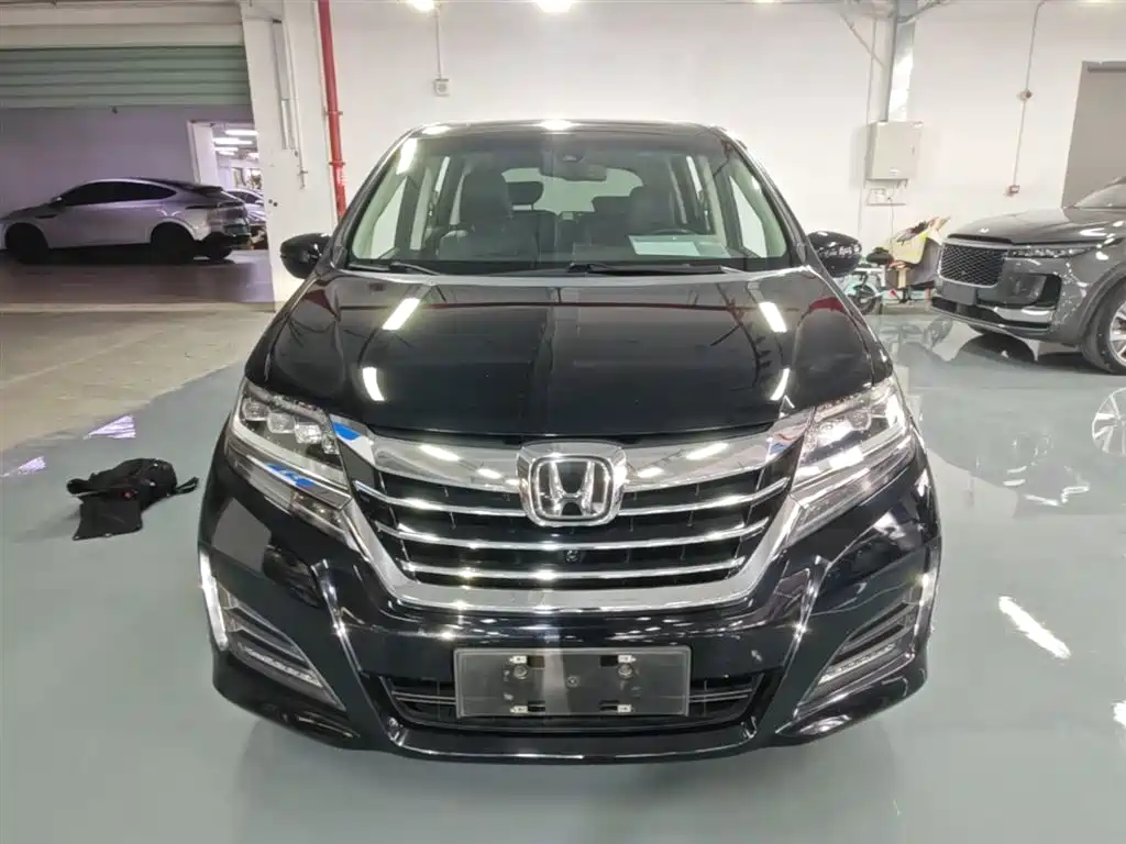 Honda Elysion 2017 — фото 3