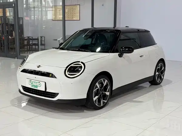 MINI Cooper 2025