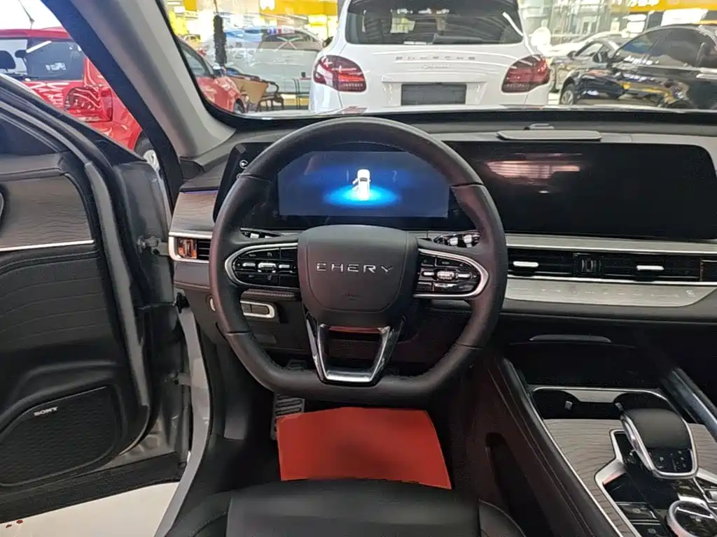 Chery Tiggo 8 PRO 2023 — фото 11