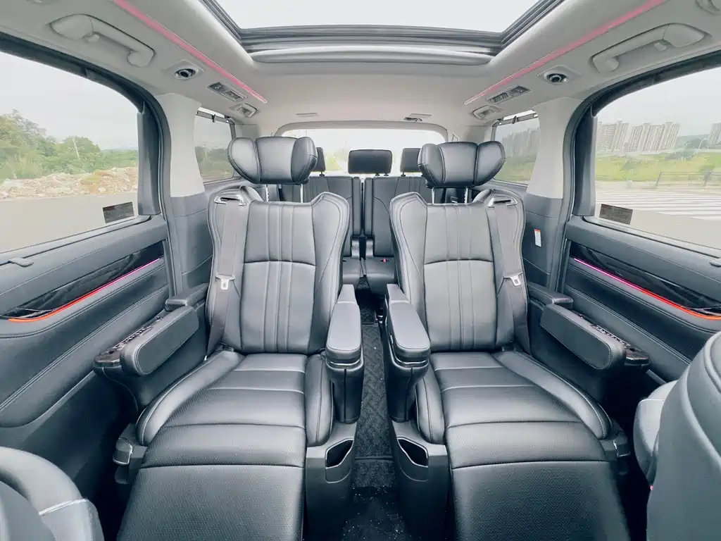 Toyota Vellfire 2020 — фото 16
