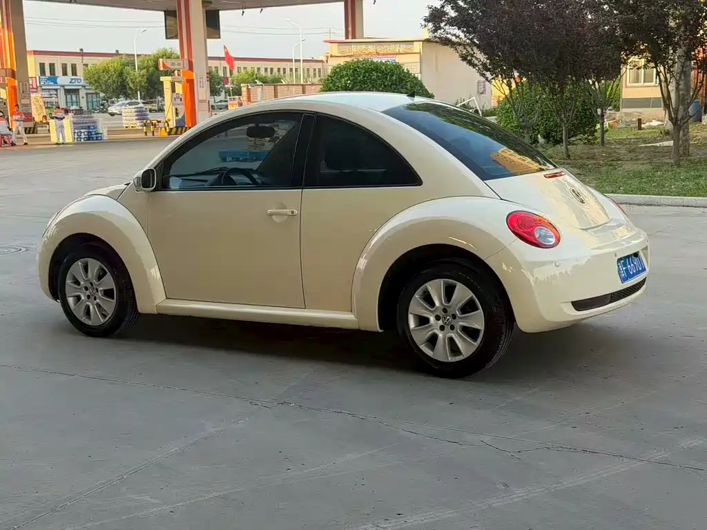Volkswagen Beetle 2010
