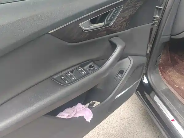 Audi Q8 2021