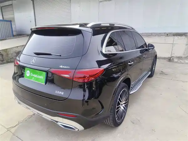 Mercedes-Benz GLC 2023