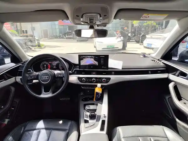 Audi A4L 2022