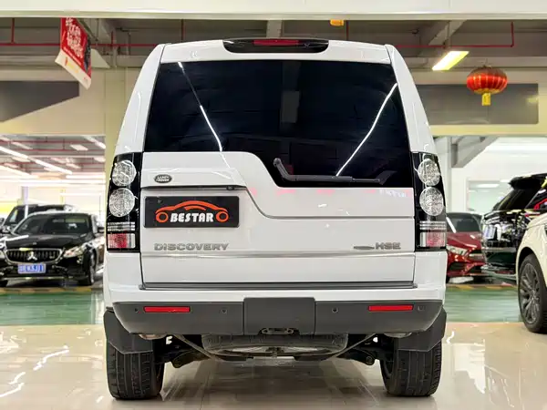 Land Rover Discovery 2015