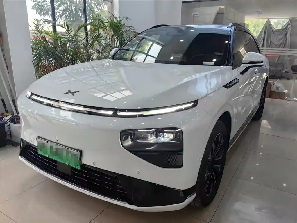 XPeng G9 2025